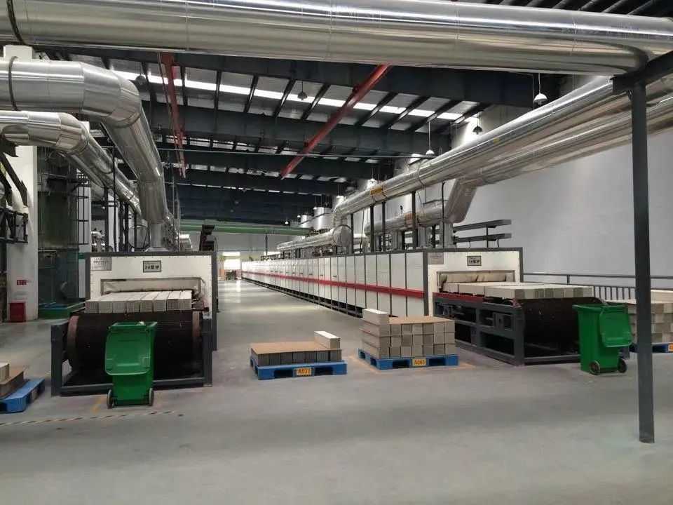 金屬管道廠房.jpg